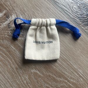 LOUIS VUITTON Mini Cream Drawstring Pouch with Blue Cord
